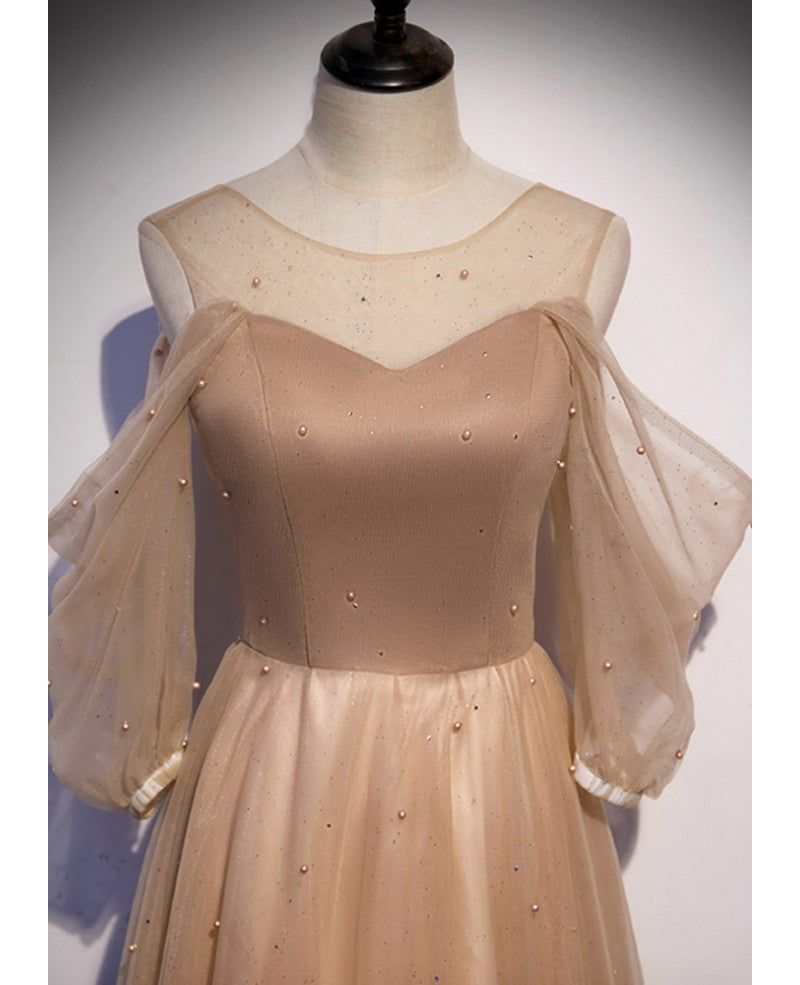 Vestido de fiesta elegante y elegante con cuentas color champán, manga larga, hombros descubiertos, corte princesa, corte en A color champán, tirantes al descubierto y largo hasta el suelo.